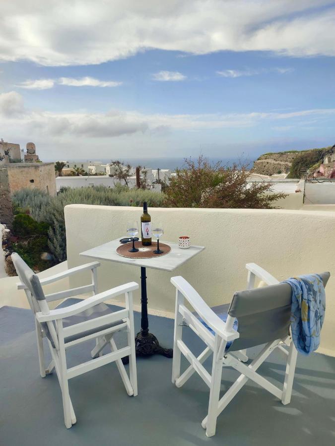 Assyrtiko By A Terre Cave Villas Ia Exterior foto